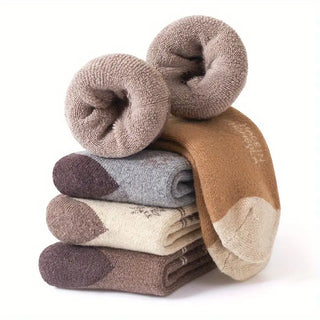 Nordic Reindeer Wintersocken 5er Set mit Rentier- und Schneeflocken-Muster in Naturtönen